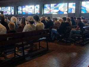 UA250802 kerkdienst 03.jpg